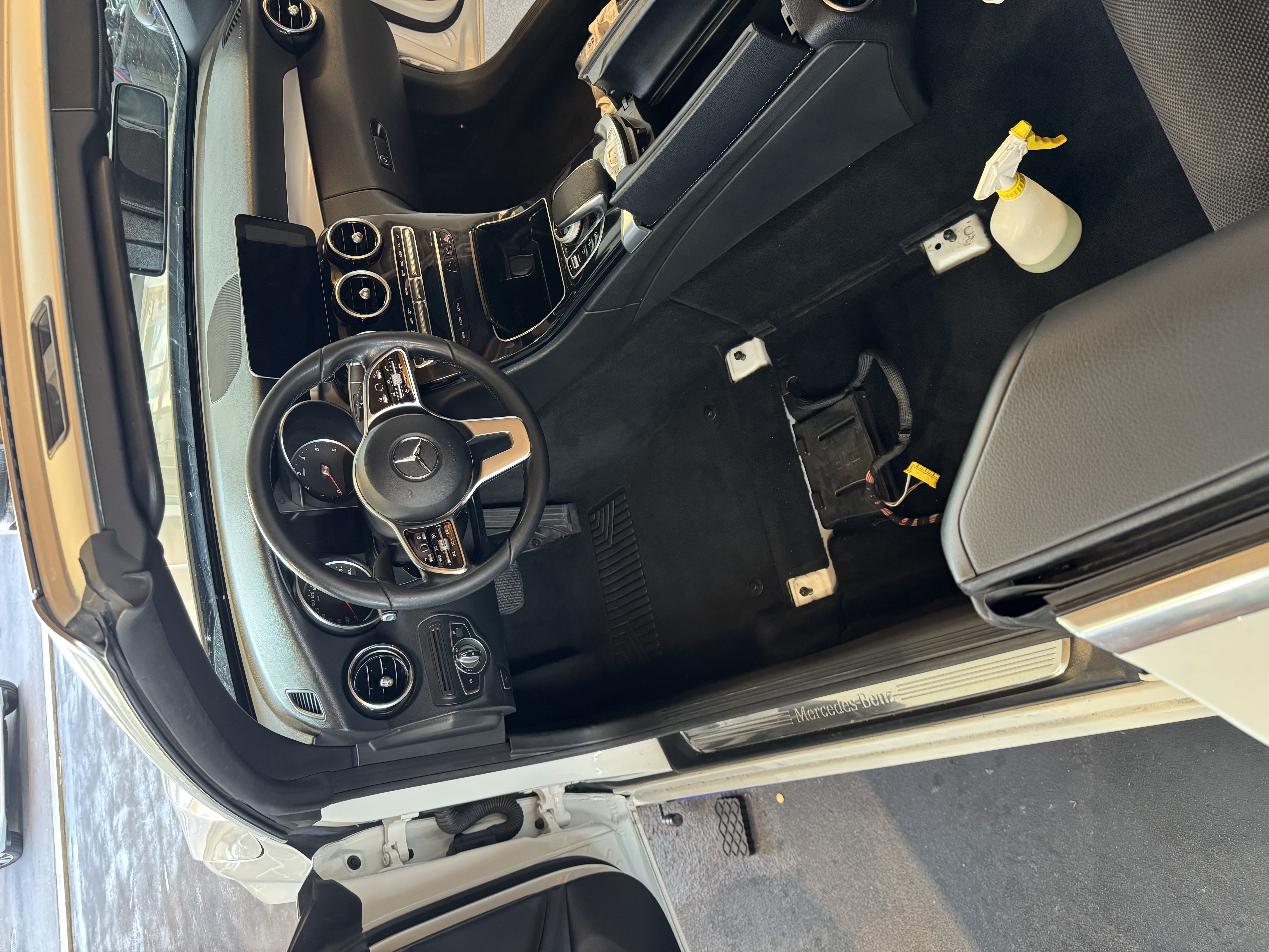 Mercedes Innenraum Detailing