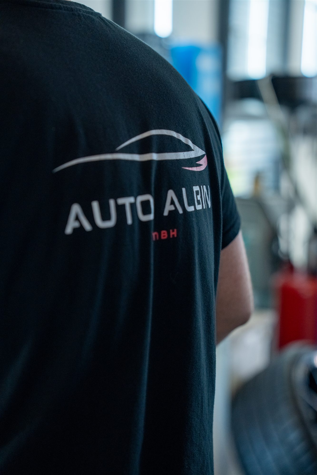 Auto Albin Teamshirt – Detail